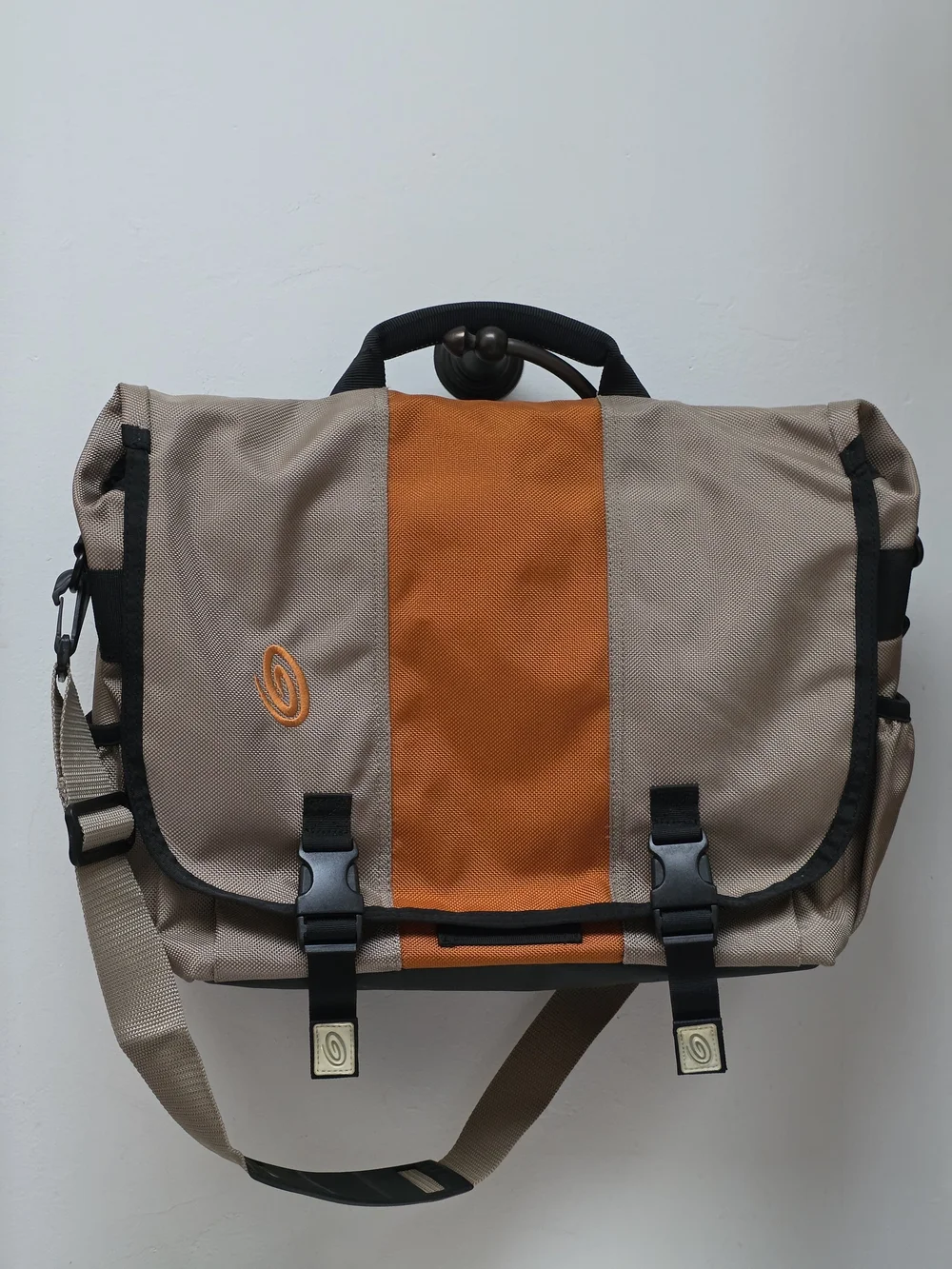 Timbuk2 Beige and Orange Nylon  Commute Messenger Bag
